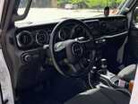 Jeep Wrangler-10
