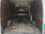 Ford Transit-9