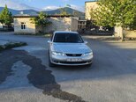 Opel Vectra-11