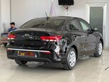 Kia Rio-7