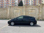 Toyota Prius-2