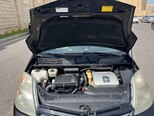 Toyota Prius-19