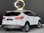 Hyundai Santa Fe-15