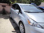 Toyota Prius V-4