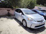Toyota Prius V-7