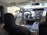 Toyota Prius V-13