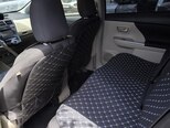 Toyota Prius V-16