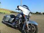 Harley-Davidson FLHX Street Glide-1