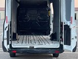 Ford Transit-5