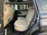 Toyota Highlander-8