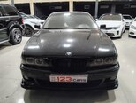 BMW 528-7