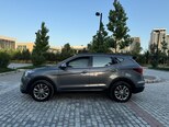 Hyundai Santa Fe-8