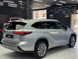 Toyota Highlander-5