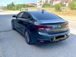Hyundai Elantra-6