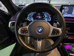BMW 530e-14
