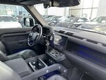 Land Rover Defender-10