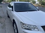 Hyundai Sonata-5