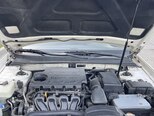 Hyundai Sonata-12
