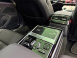 Audi A8-11