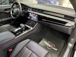 Audi A8-9