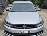 Volkswagen Jetta-1