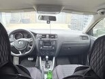 Volkswagen Jetta-3