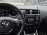 Volkswagen Jetta-11