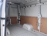 Renault Master-10