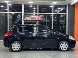 Nissan Tiida-4