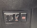 Nissan Tiida-24