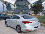 Hyundai Elantra-6