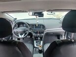 Hyundai Elantra-11