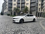 Kia K5-4