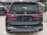 BMW X7-6