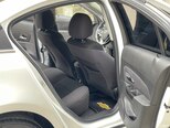 Chevrolet Cruze-16