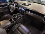 Porsche Cayenne E-Hybrid-11