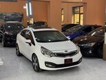 Kia Rio-7