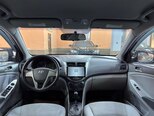 Hyundai Accent-3
