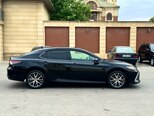 Toyota Camry-5