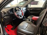 Kia Sorento-12