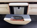 Lexus LM 350h-18