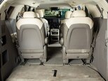 Kia Carnival-26