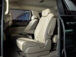 Kia Carnival-27