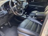 Kia Sorento-11