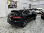 Porsche Cayenne-6