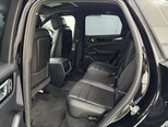 Porsche Cayenne-10