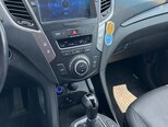 Hyundai Santa Fe-13