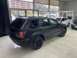 Jeep Cherokee-12