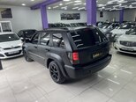Jeep Cherokee-14