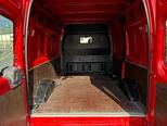 Ford Transit-16
